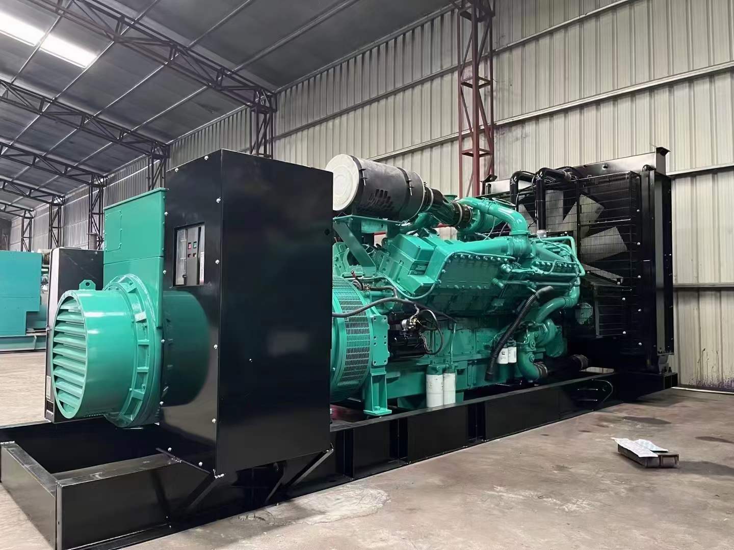 大荔如何降低 800kW 柴油发电机输出电流的波动？